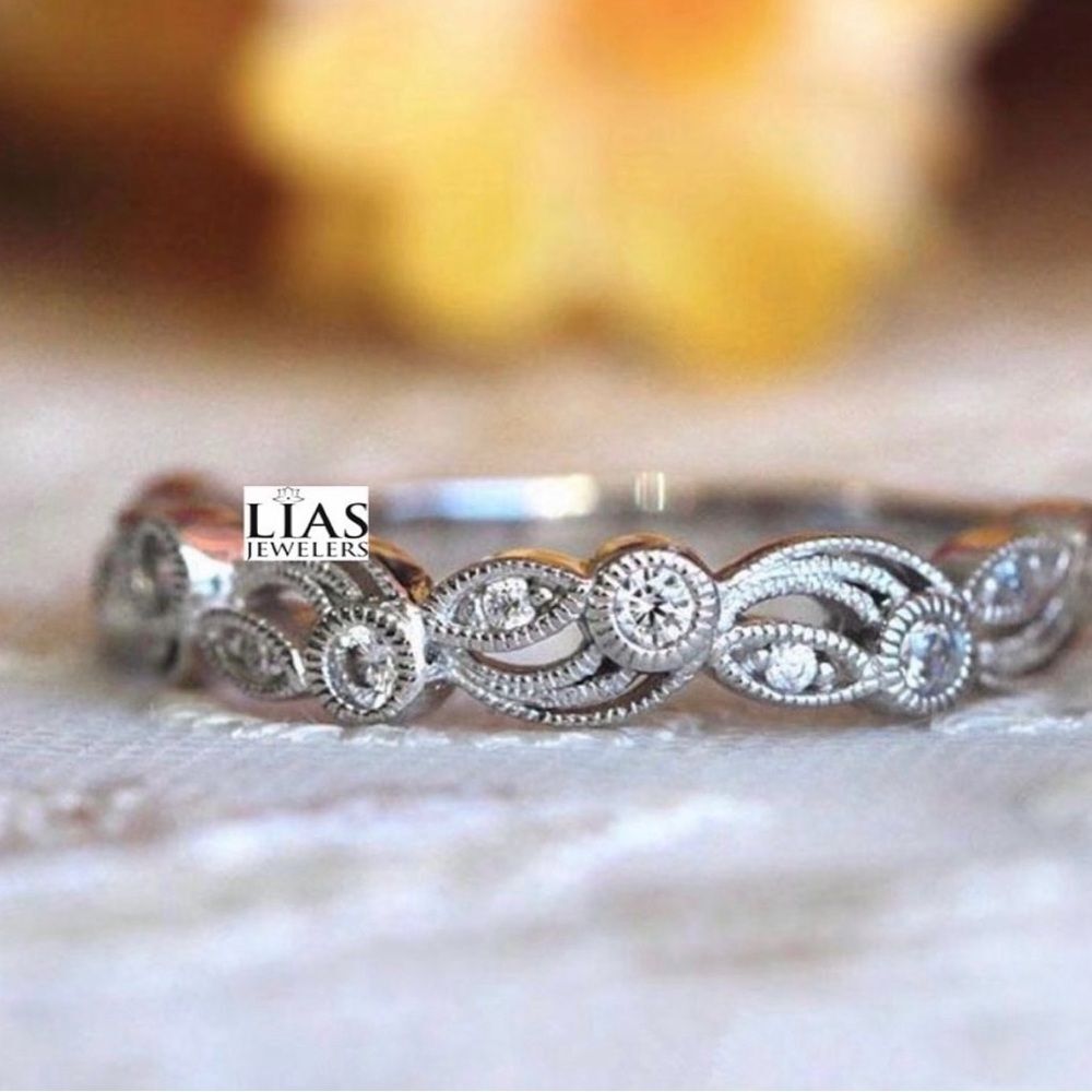 New 18k white gold wedding band wedding ring
